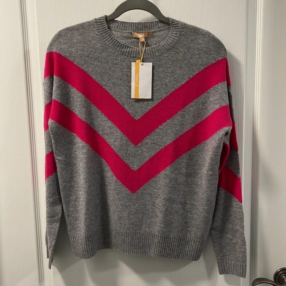 Cashmere sweater by Kier & J. Size Small. NWT. - Picture 2 of 8
